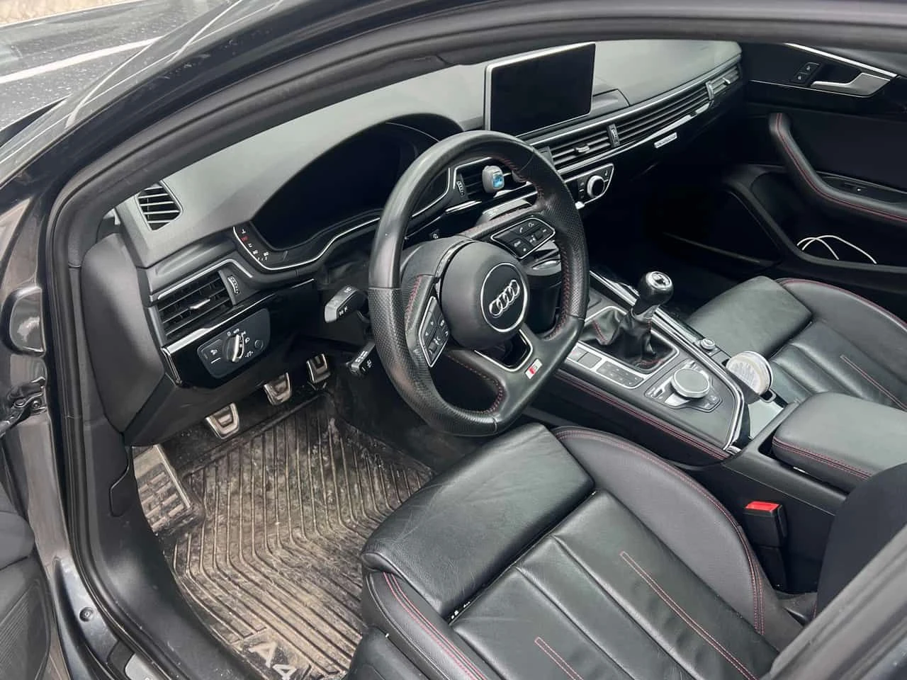 Audi A4 * Technik * CARFAX * S LINE * 360 * �������� * NAV | Mobile.bg � ����������� 14