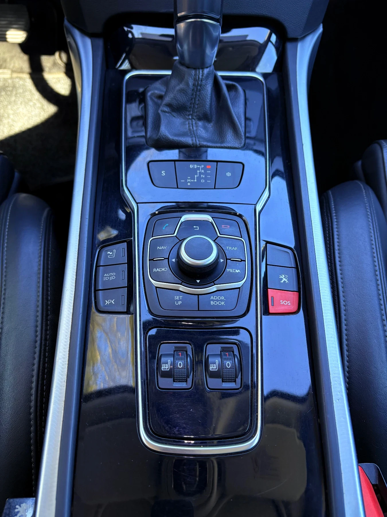 Peugeot 508 GT | МАСАЖ | ПАМЕТ | 2.2 HDI, 204 к.с. , снимка 14 - Автомобили и джипове - 53835395