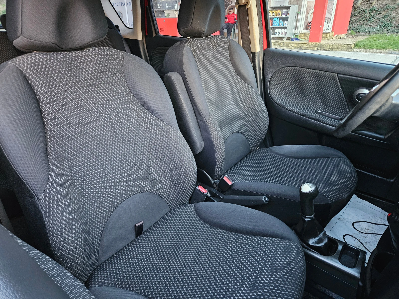 Nissan Note 1.4, 88к.с., 162х.км.!, снимка 15 - Автомобили и джипове - 53978852