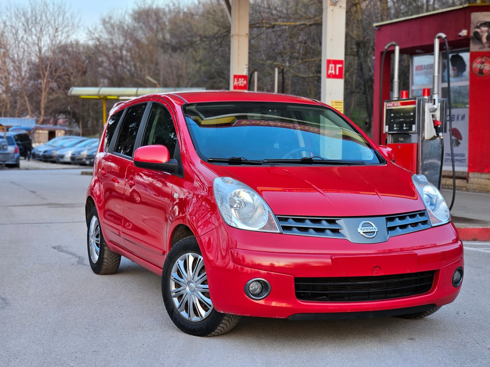 Nissan Note 1.4, 88к.с., 162х.км.!, снимка 3 - Автомобили и джипове - 53978852