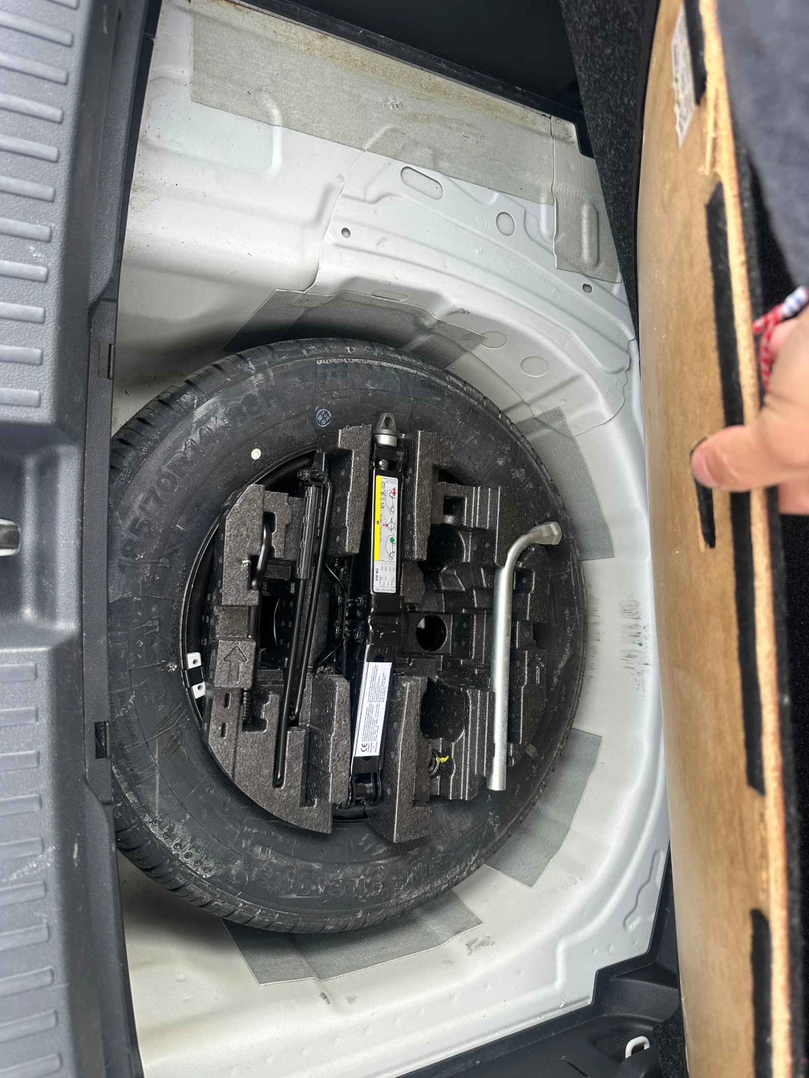 Skoda Fabia 1.0i 81HP 2022G NEW MODEL* 61000km* evro6B, снимка 13 - Автомобили и джипове - 54194921