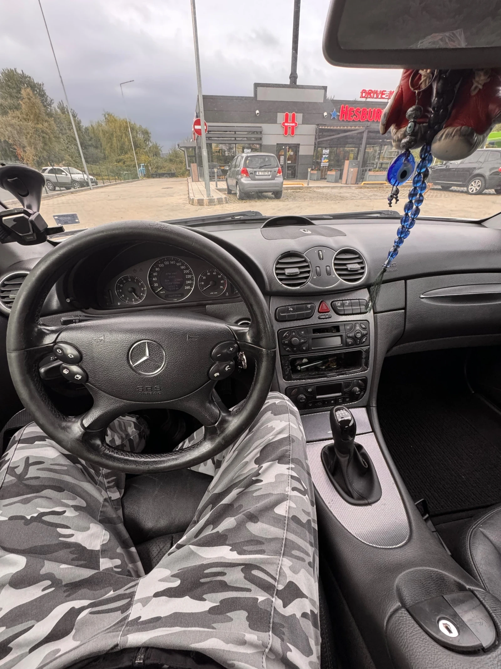 Mercedes-Benz CLK, снимка 7 - Автомобили и джипове - 54123834