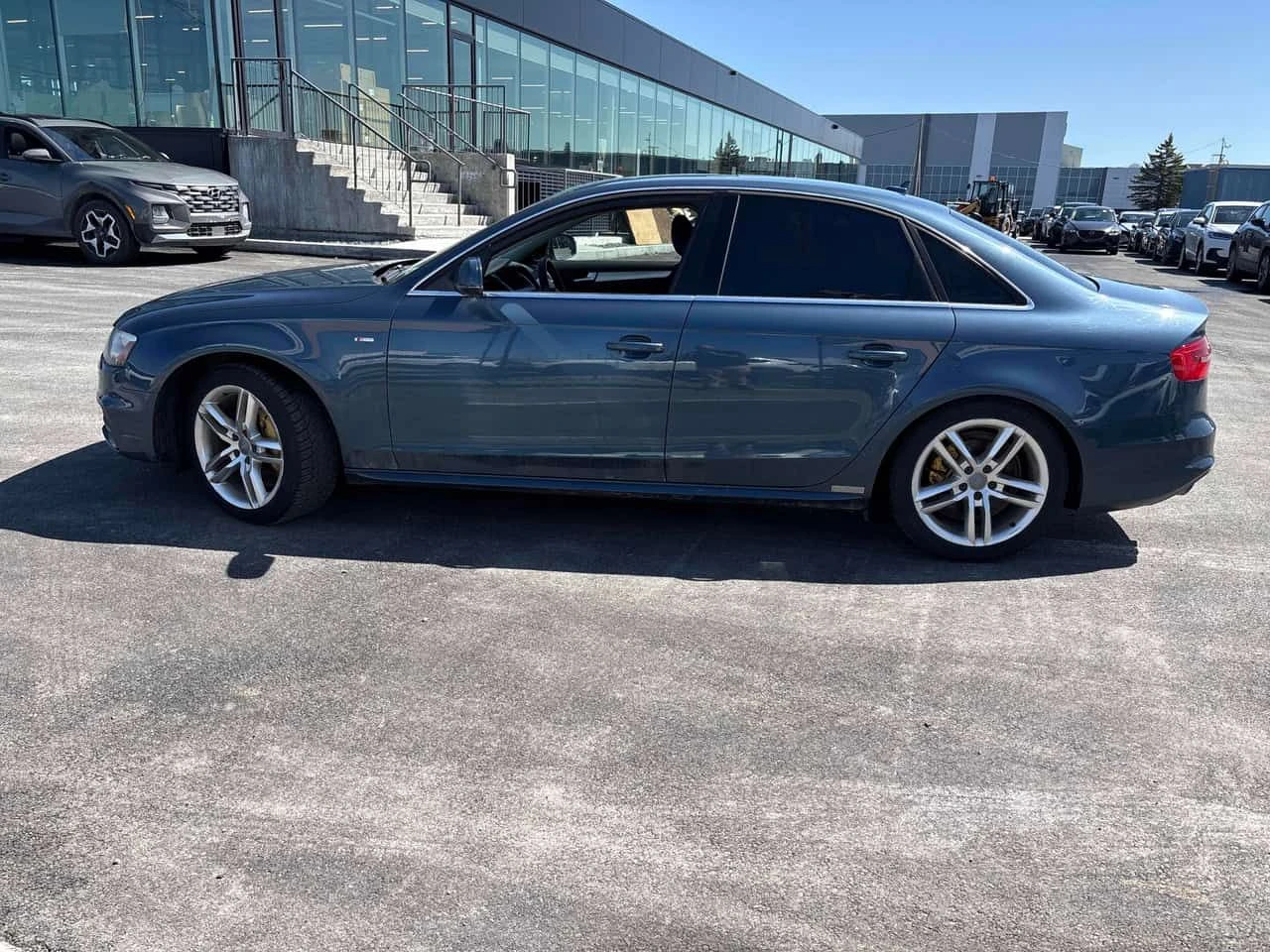 Audi A4 * Technik plus * CARFAX * ЦЕНА ДО БГ, снимка 4 - Автомобили и джипове - 54240034