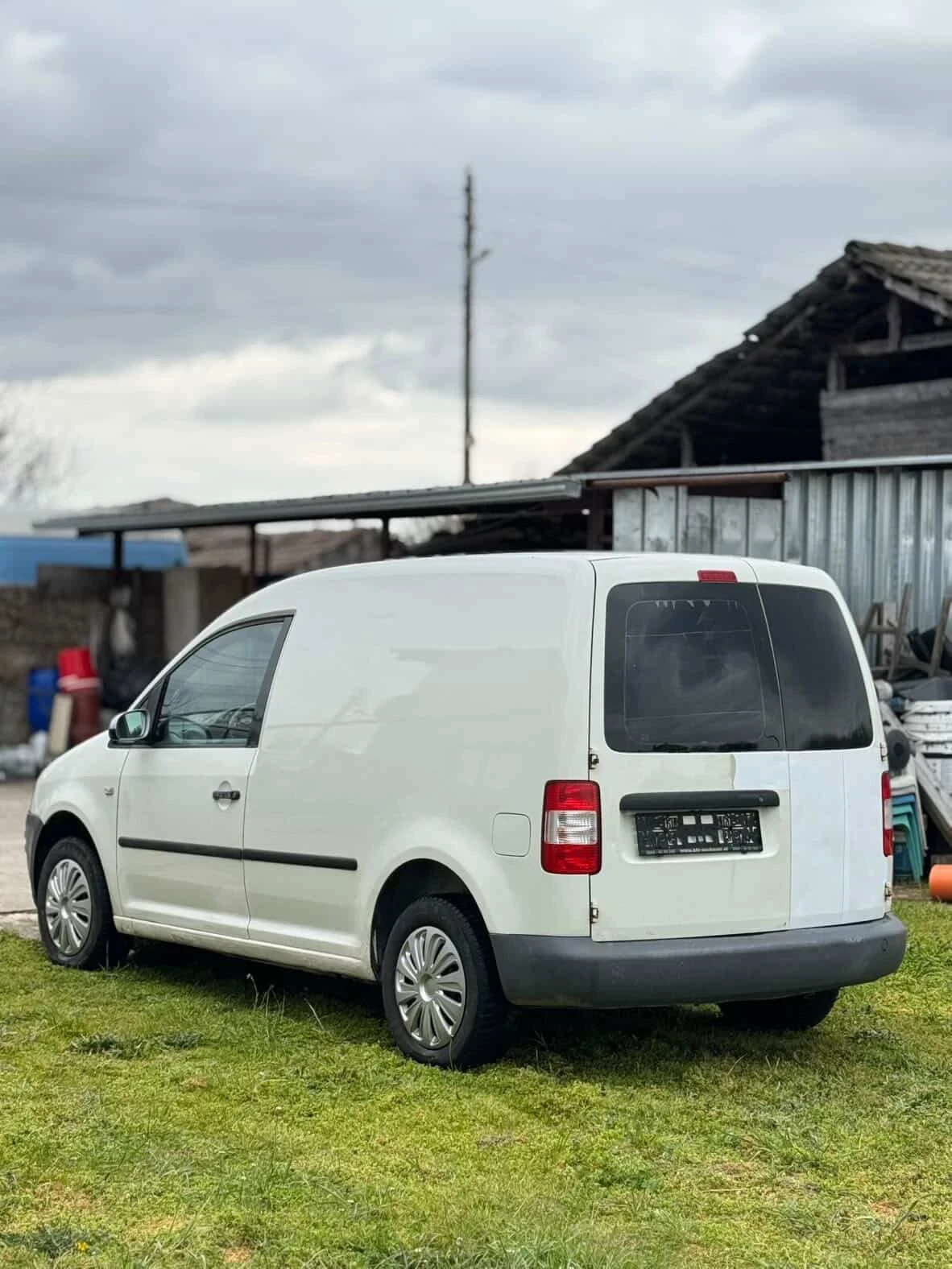 VW Caddy 2.0 SDI, снимка 2 - Автомобили и джипове - 54365732