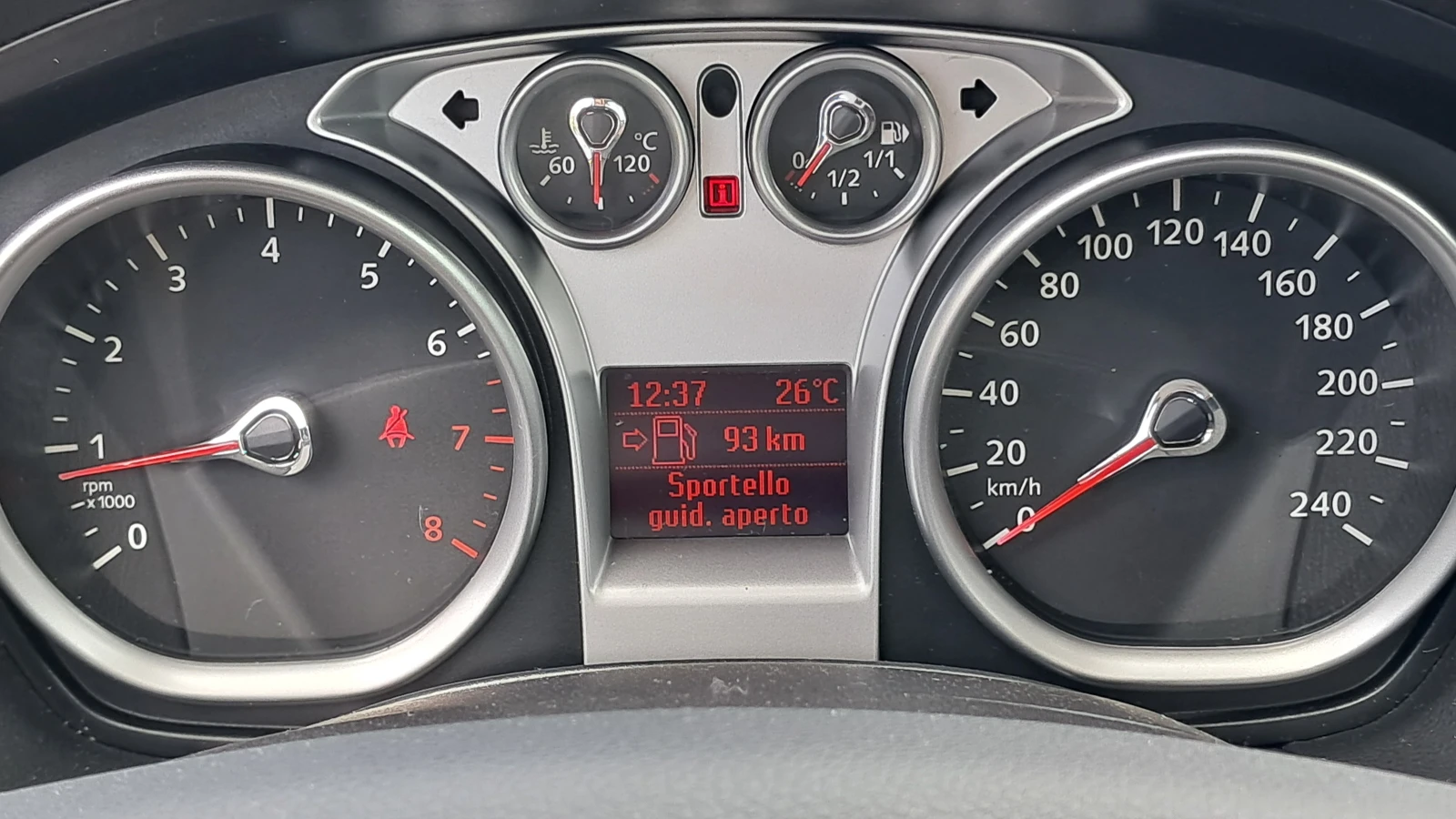 Ford C-max TITANIUM FULL РЕАЛ КМ ИЗКЛЮЧИТЕЛЕН СЕРВИ КНИЖ КОЖА, снимка 10 - Автомобили и джипове - 54525700