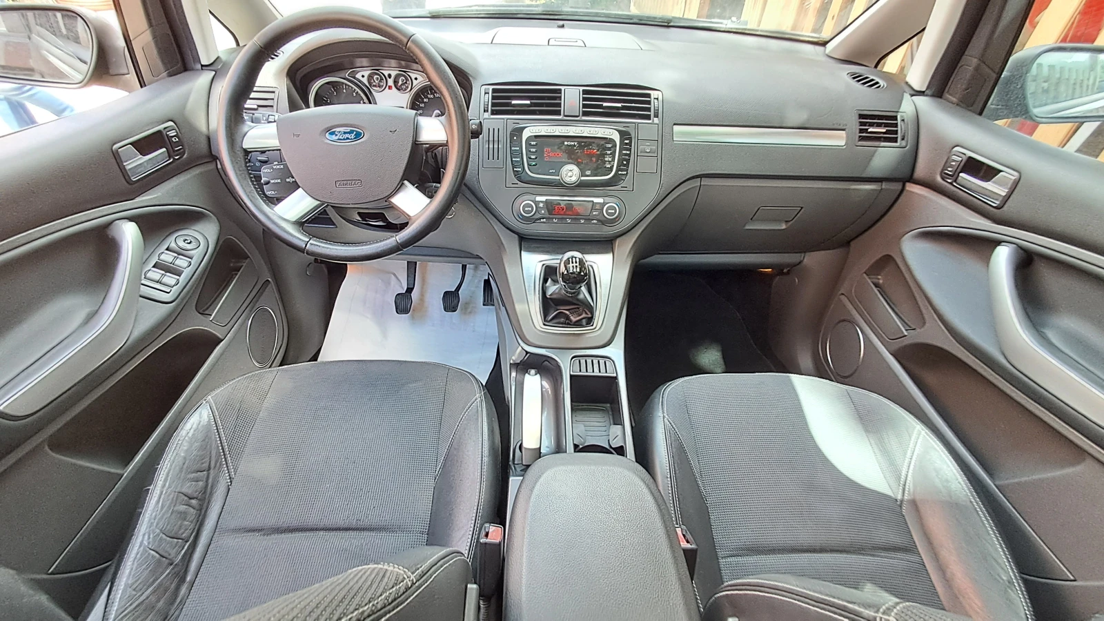 Ford C-max TITANIUM FULL РЕАЛ КМ ИЗКЛЮЧИТЕЛЕН СЕРВИ КНИЖ КОЖА, снимка 8 - Автомобили и джипове - 54525700