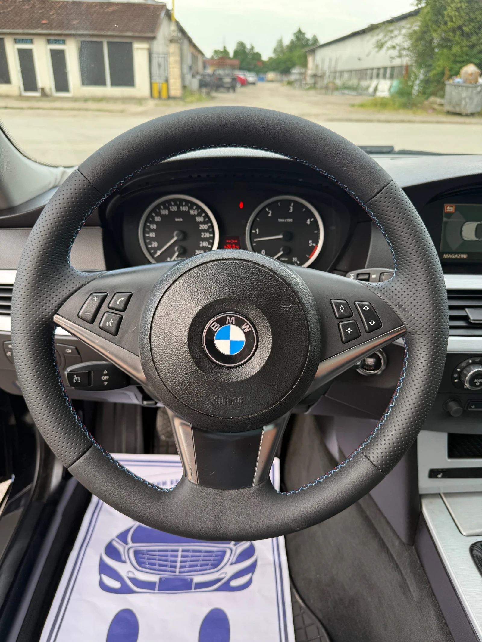 BMW 525 M57 На задно, снимка 12 - Автомобили и джипове - 54873523