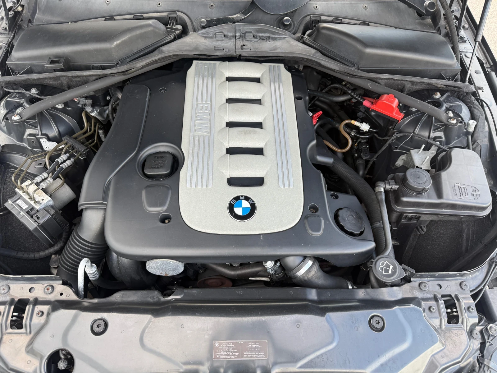 BMW 525 M57 На задно, снимка 17 - Автомобили и джипове - 54873523