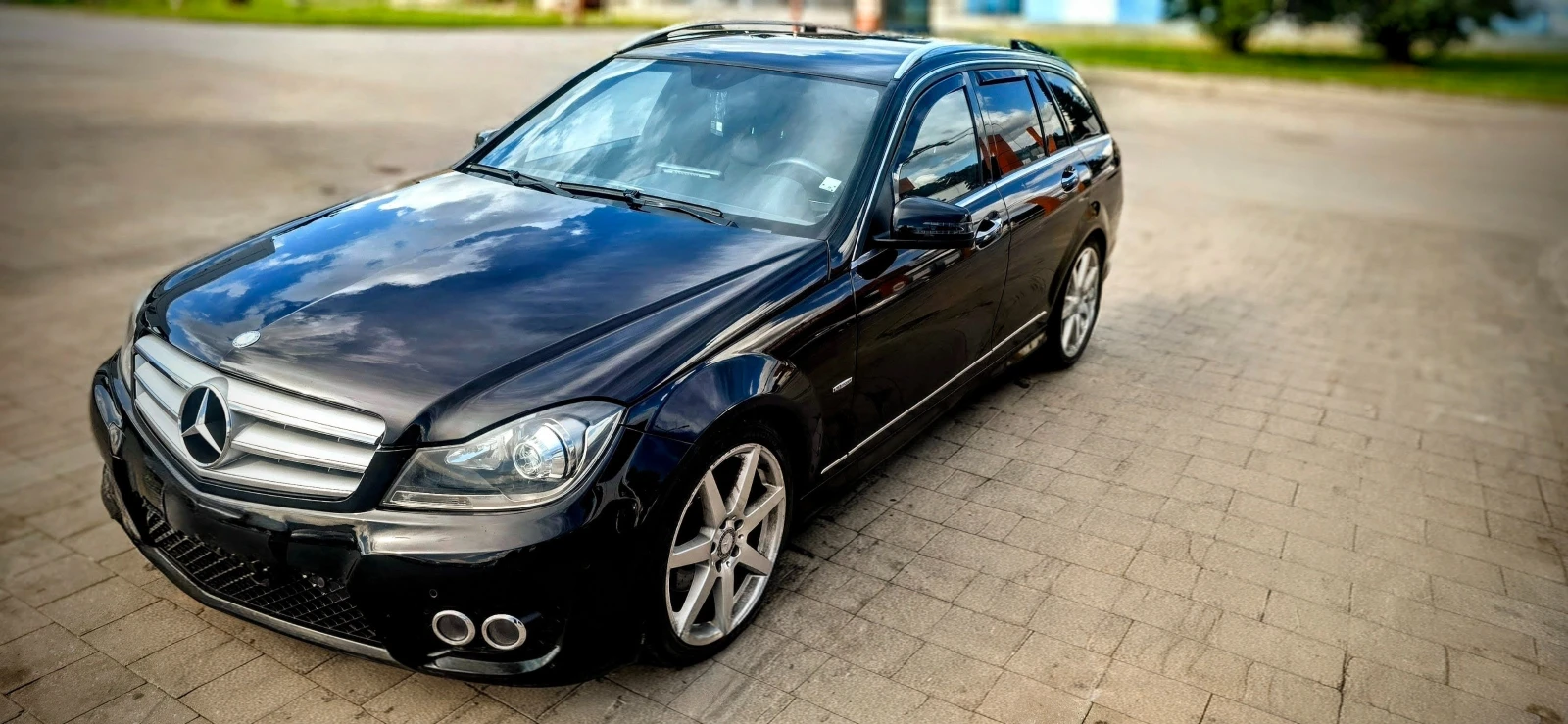 Mercedes-Benz C 220