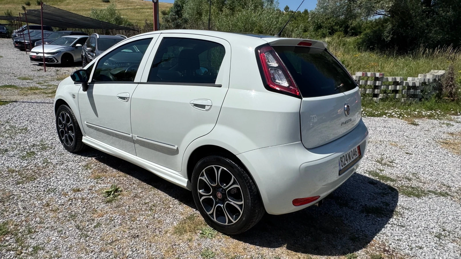 Fiat Punto 1.4 sport Grande punto , снимка 4 - Автомобили и джипове - 55099519