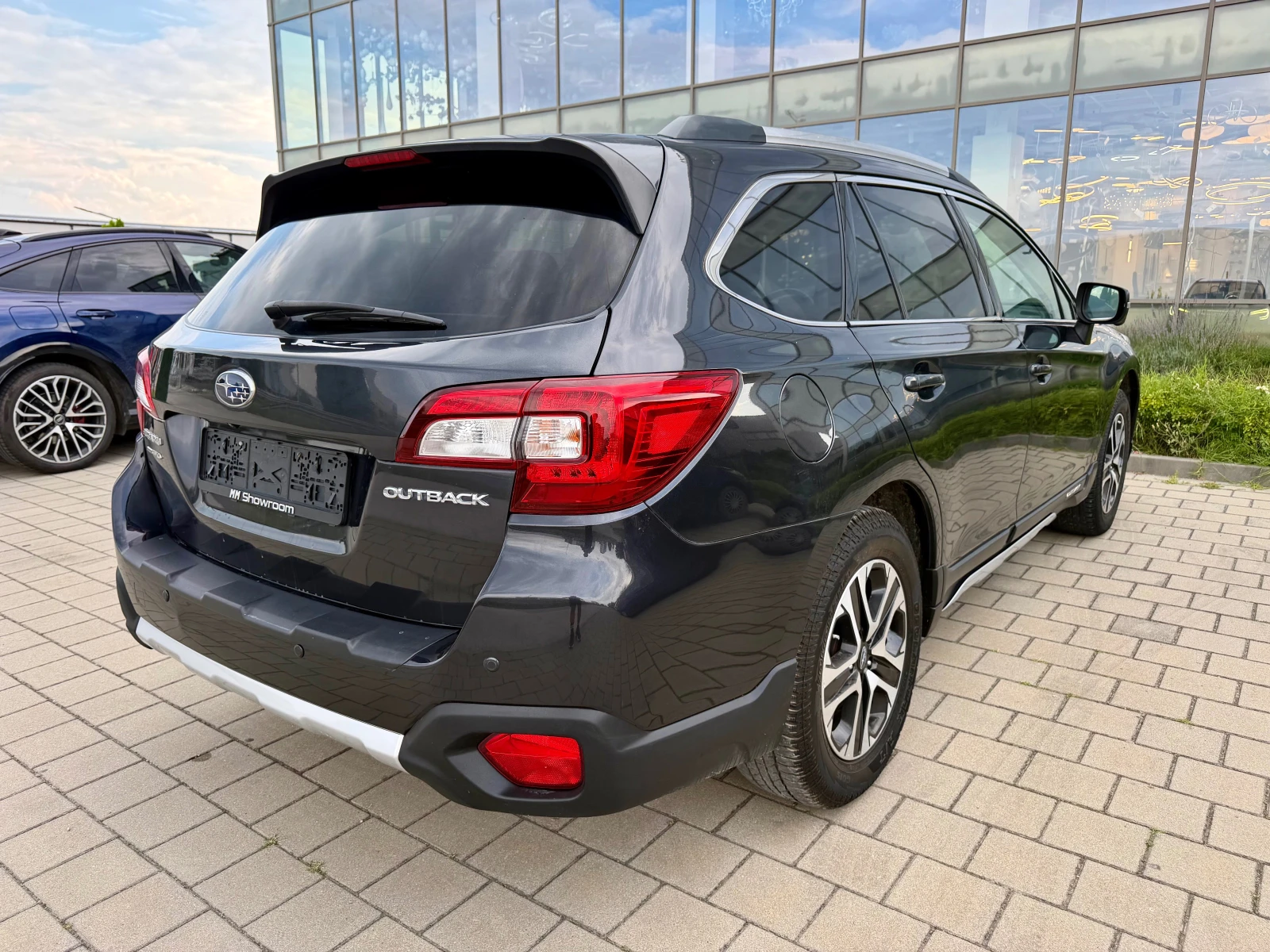 Subaru Outback 2.5-ГАЗ-4X4-КАМЕРИ-DISTRONIC-LANE-BLIND-ЕЛ.БАГАЖНИ, снимка 5 - Автомобили и джипове - 55321392