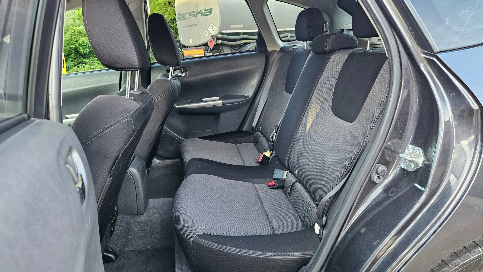 Subaru Impreza 2.0 AWD/KLIMATRON/FACELIFT, снимка 14 - Автомобили и джипове - 55339740