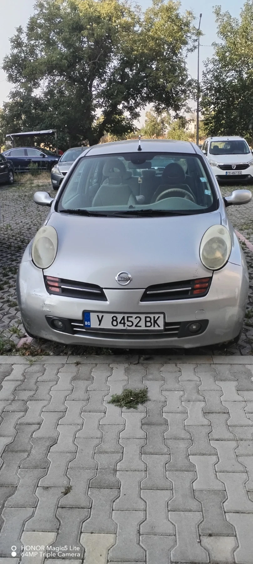 Nissan Micra 1, 2