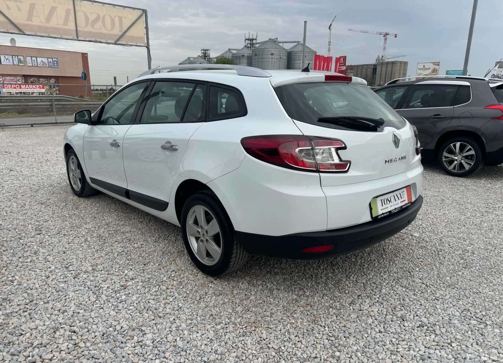 Renault Megane, снимка 3 - Автомобили и джипове - 55879486