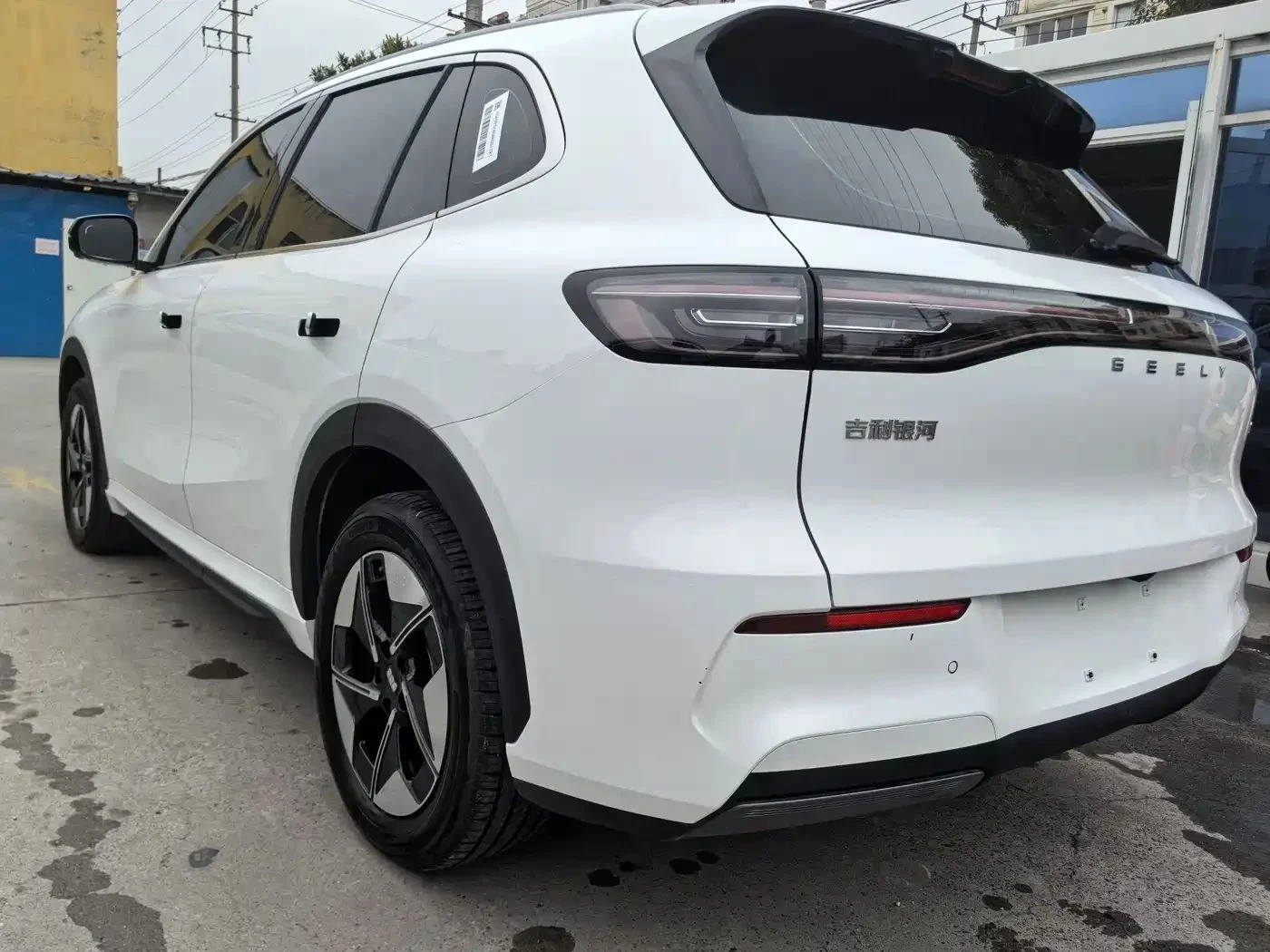 Geely EX5, снимка 6 - Автомобили и джипове - 56711657