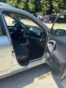 Toyota Rav4 2.2D4D, снимка 5