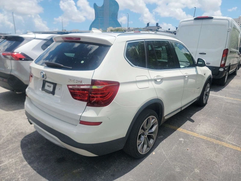 BMW X3 2015* 2.8I* XD* Камера* Подгреви* Harman&Cardon, снимка 7 - Автомобили и джипове - 47252208