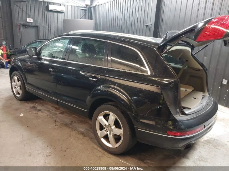 Audi Q7, снимка 6 - Автомобили и джипове - 47860945