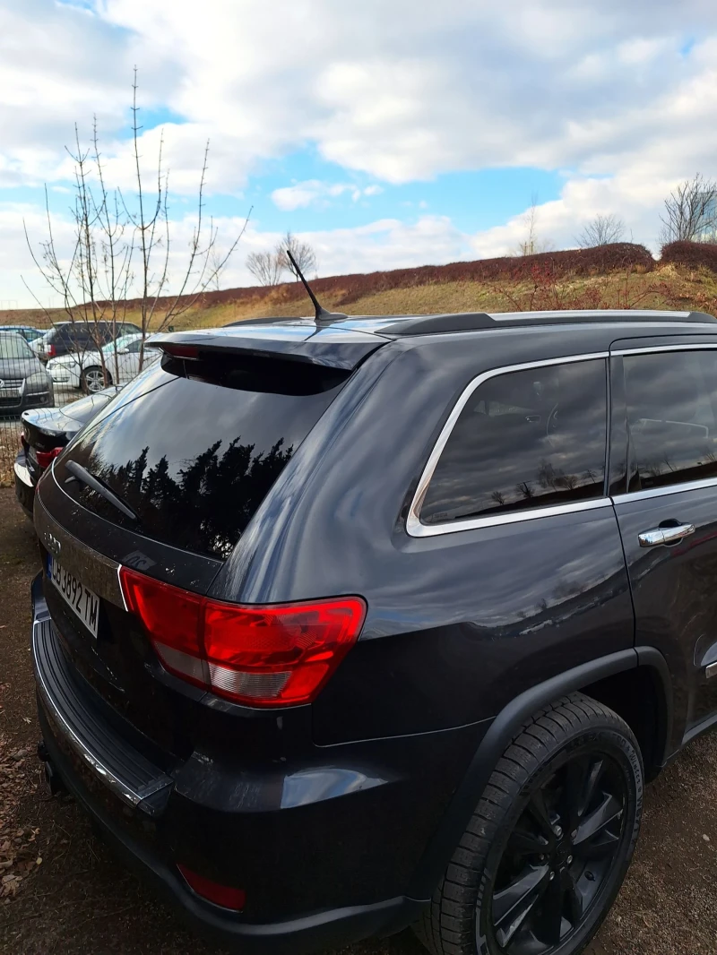 Jeep Grand cherokee 3.6 LPG , Overland , снимка 4 - Автомобили и джипове - 52280293