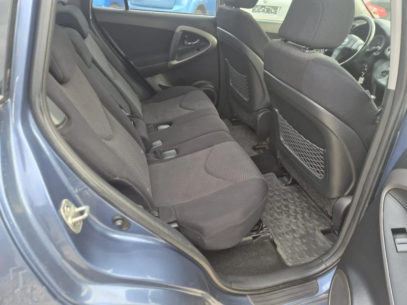 Toyota Rav4 2.0 4X4 AUTOMAT , снимка 13 - Автомобили и джипове - 52989513