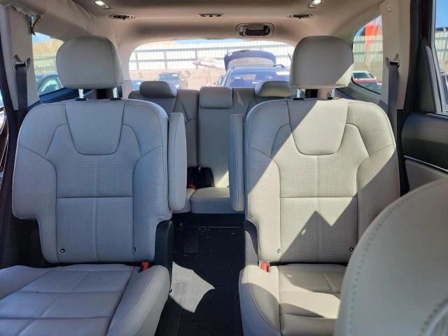 Kia Telluride 3.8L 6 Front-wheel Drive, снимка 3 - Автомобили и джипове - 52934742