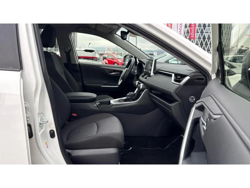 Toyota Rav4 2.5HYB EXECUTIVE 4X4, снимка 6 - Автомобили и джипове - 53496753