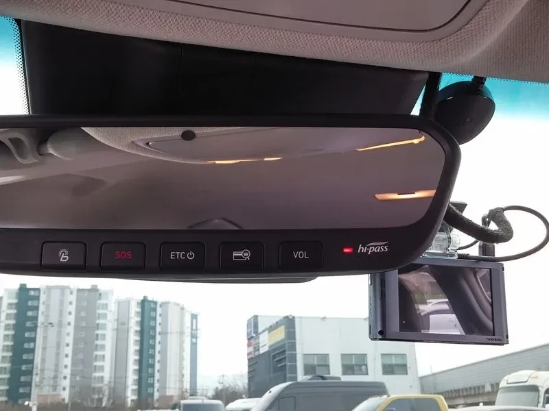 Hyundai Kona 1.6 Turbo 4Wd Premium, снимка 17 - Автомобили и джипове - 55616334