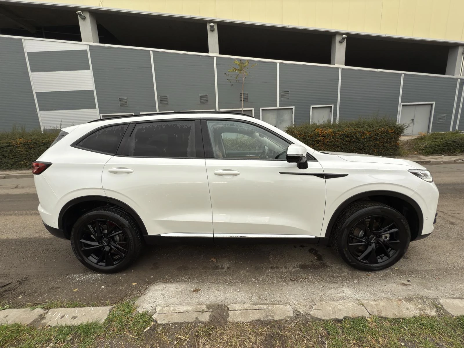 Haval H6 HEV 1.5 GDIT HYBRID #Pano #KeyGo #ACC #@iCarbg  - изображение 2