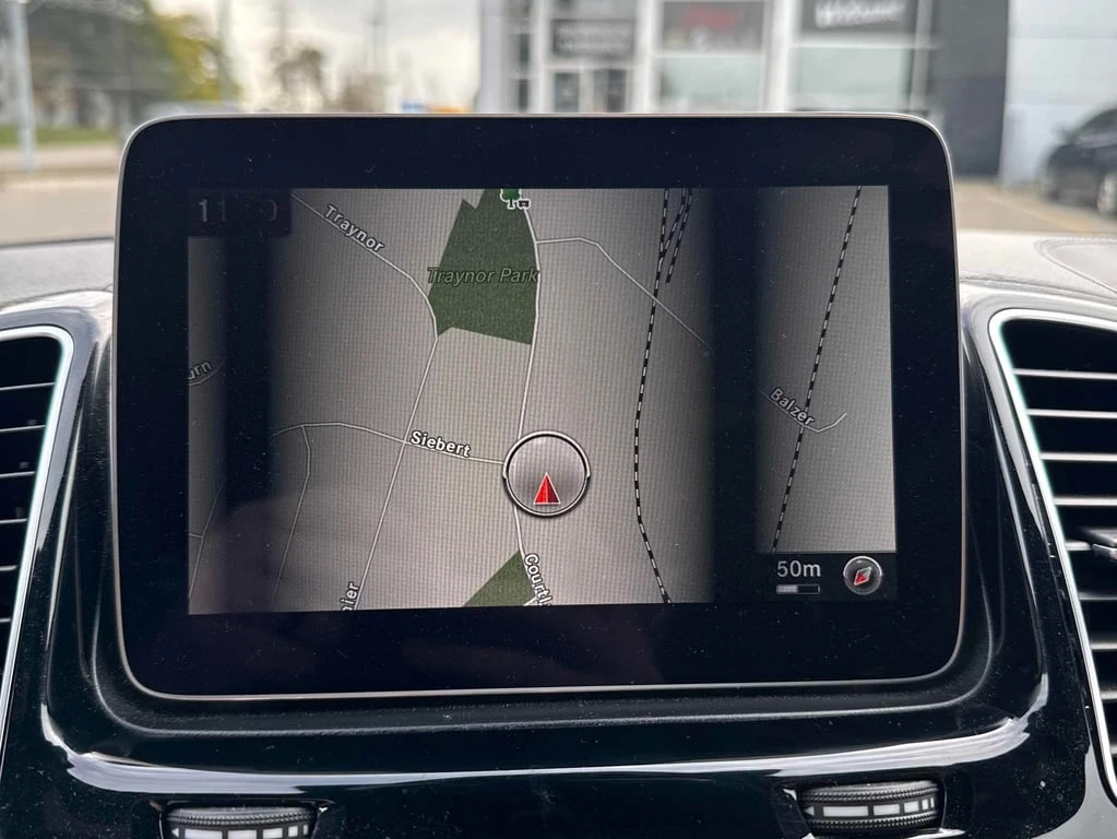 Mercedes-Benz GLE * AMG 43 * CARFAX * БЕЗ ПЪРВОНАЧАЛНА ВНОСКА - изображение 10