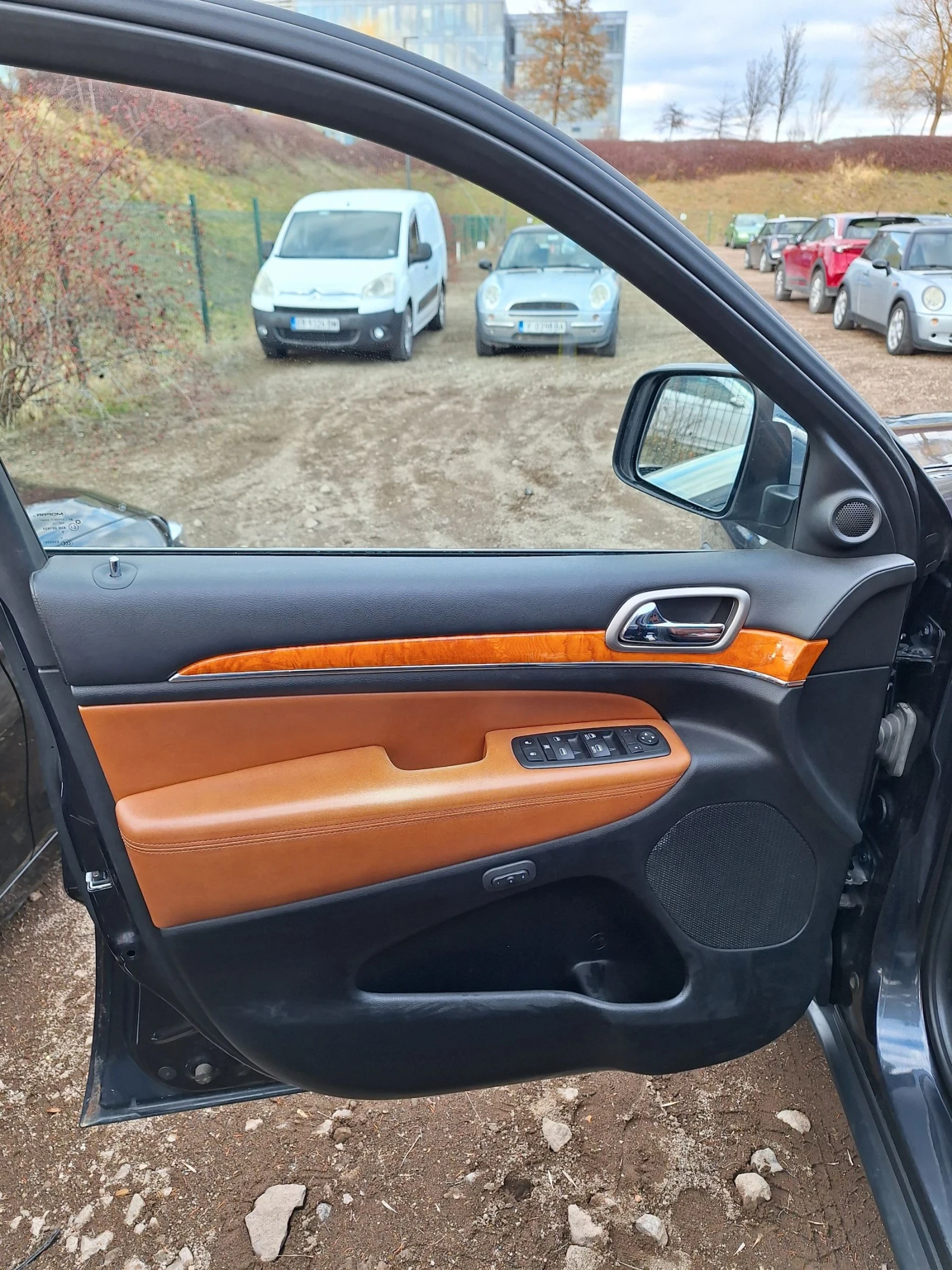 Jeep Grand cherokee 3.6 LPG , Overland  | Mobile.bg   16