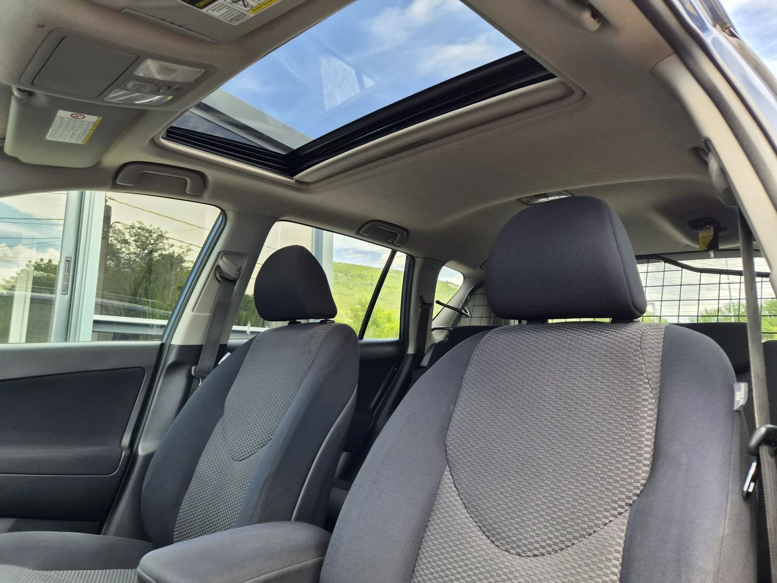 Toyota Rav4 2.0 4X4 AUTOMAT , снимка 16 - Автомобили и джипове - 52989513