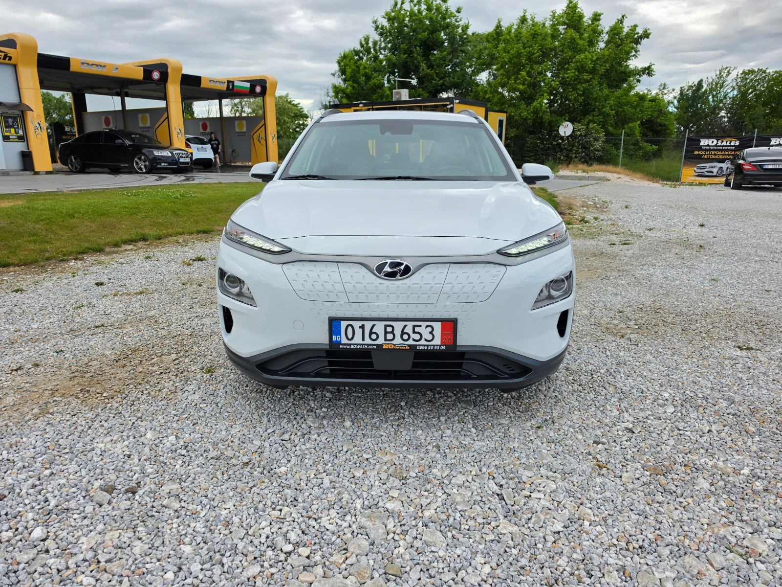 Hyundai Kona 64kWh, снимка 3 - Автомобили и джипове - 54584135