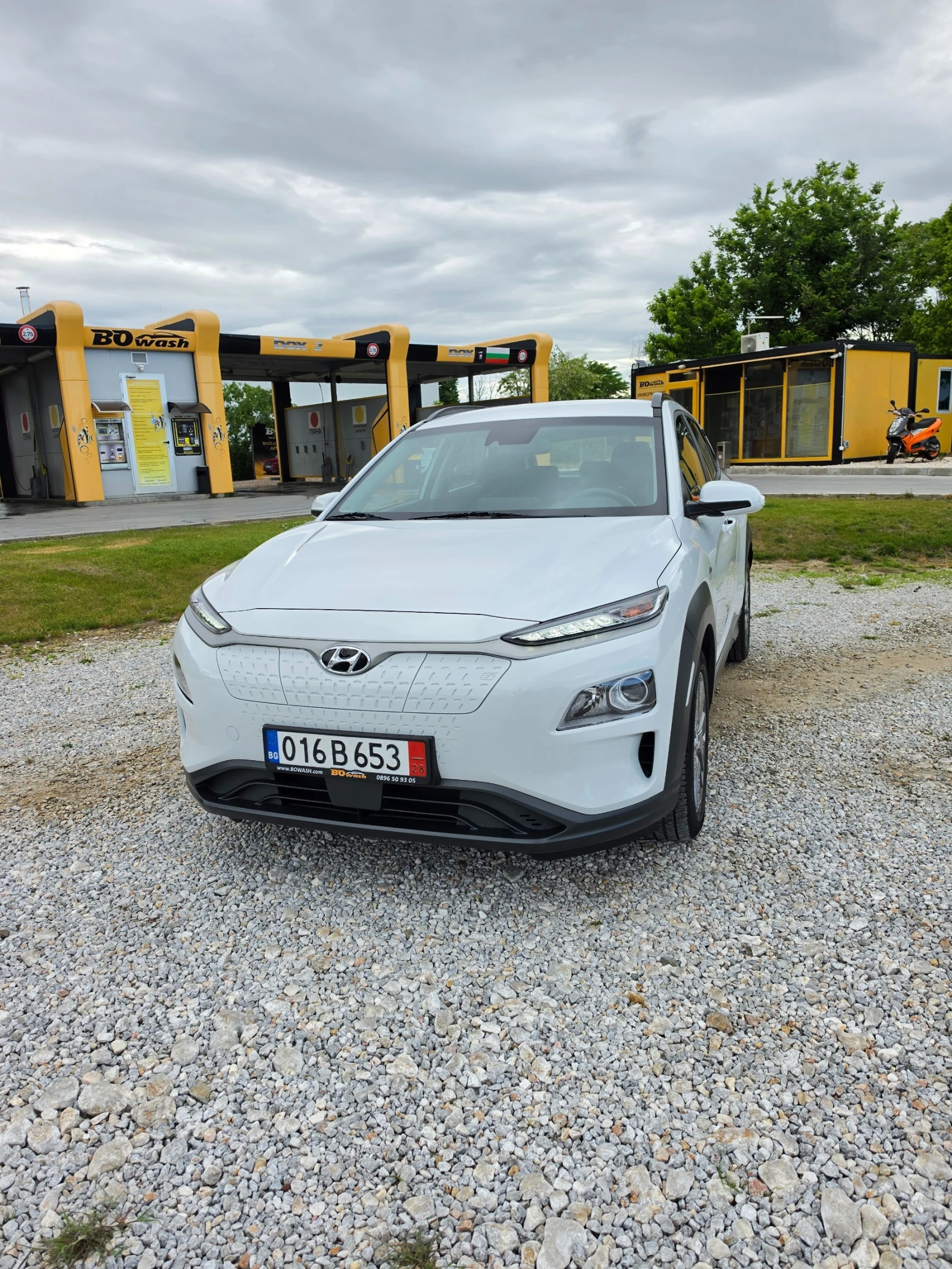 Hyundai Kona 64kWh