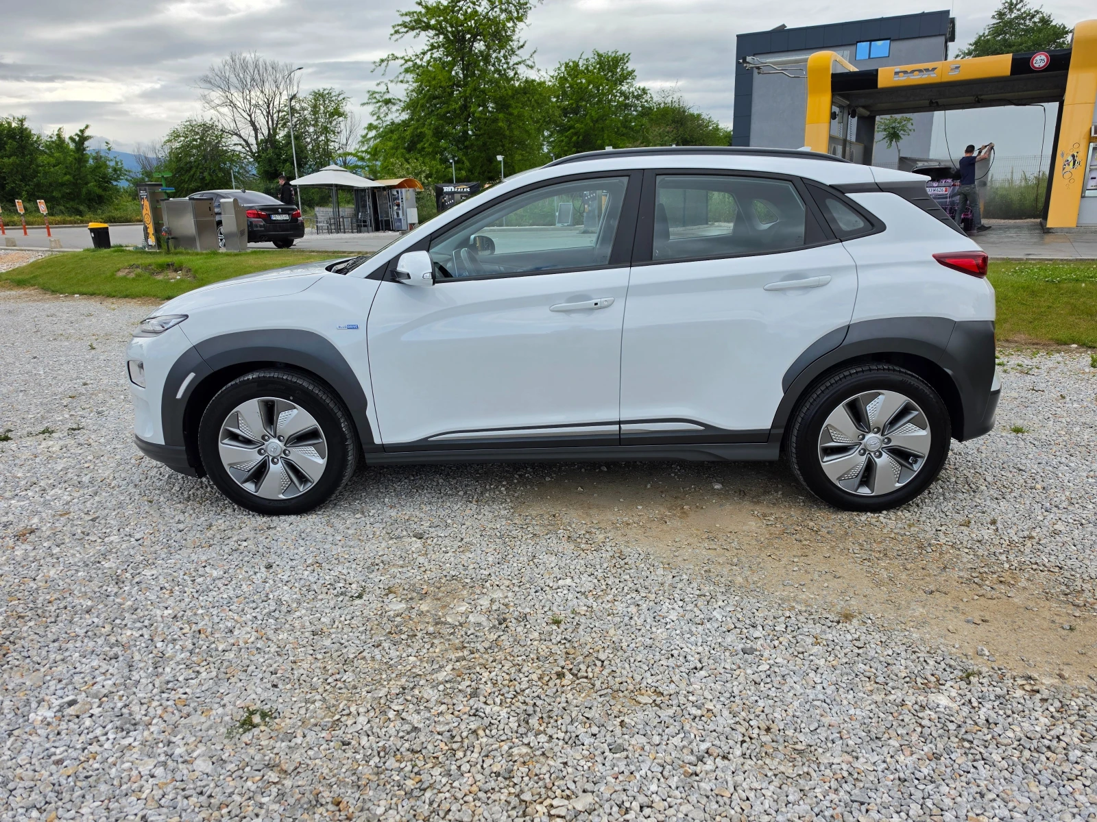 Hyundai Kona 64kWh, снимка 5 - Автомобили и джипове - 54584135