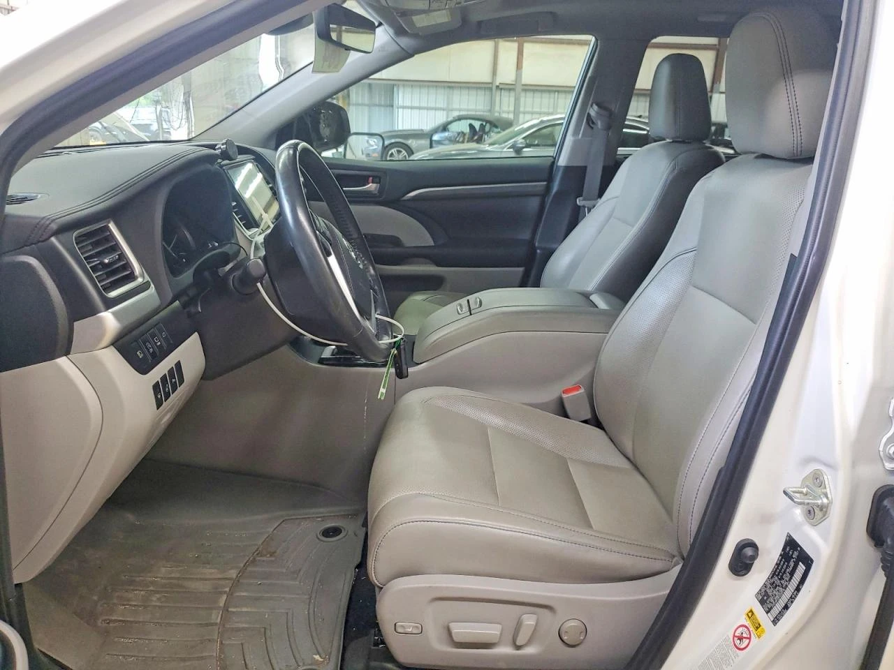 Toyota Highlander 3.5l Limited Platinum, снимка 7 - Автомобили и джипове - 54913956