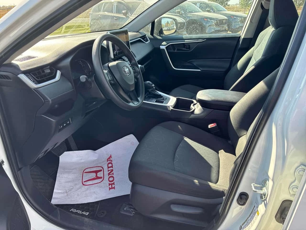 Toyota Rav4 * LE * CARFAX * ����� �� ����������� | Mobile.bg � ����������� 10