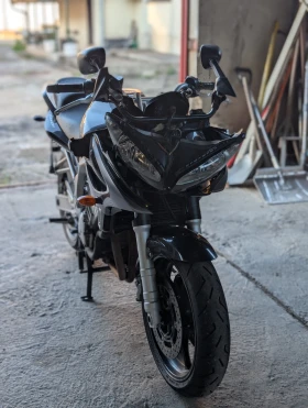 ����� �� �������� �� Yamaha FZ6 600