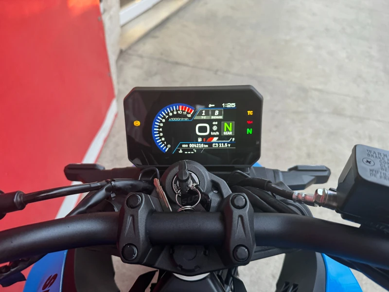 Suzuki Gsx 800 ABS LED TC, снимка 9 - Мотоциклети и мототехника - 52648554