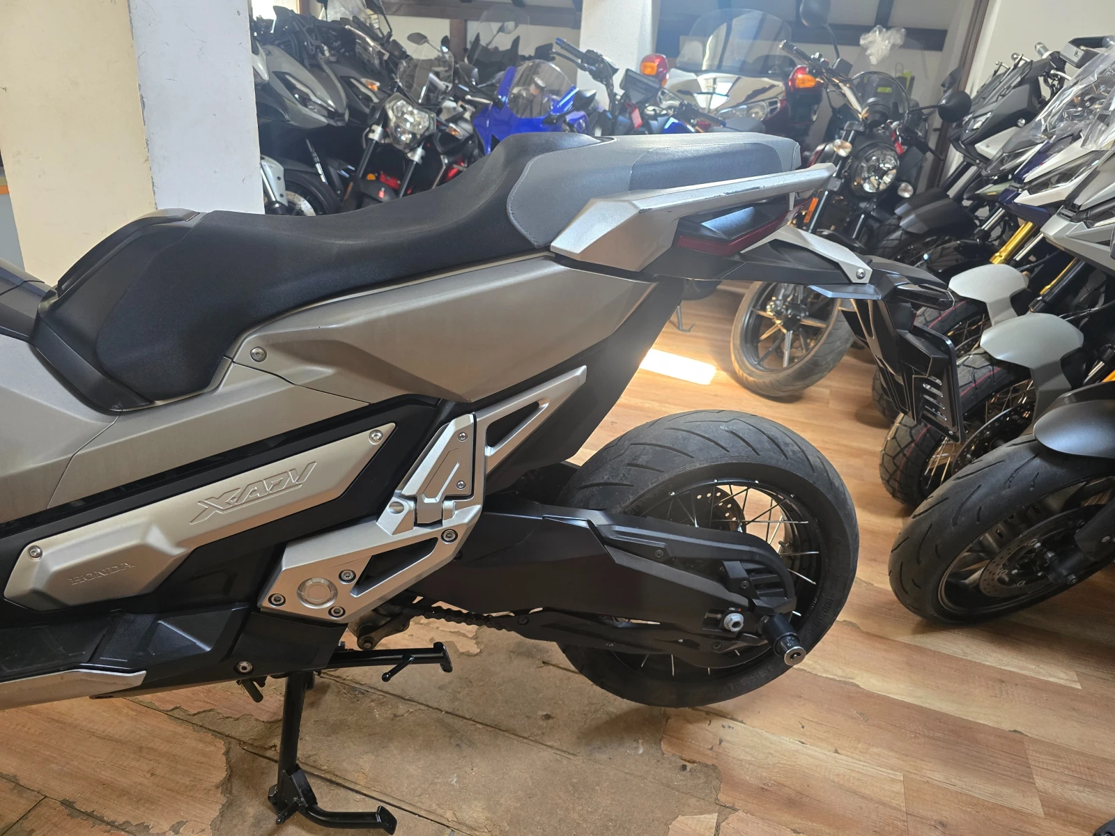 Honda X-ADV 750 TRC ABS 2019, снимка 7 - Мотоциклети и мототехника - 55694256