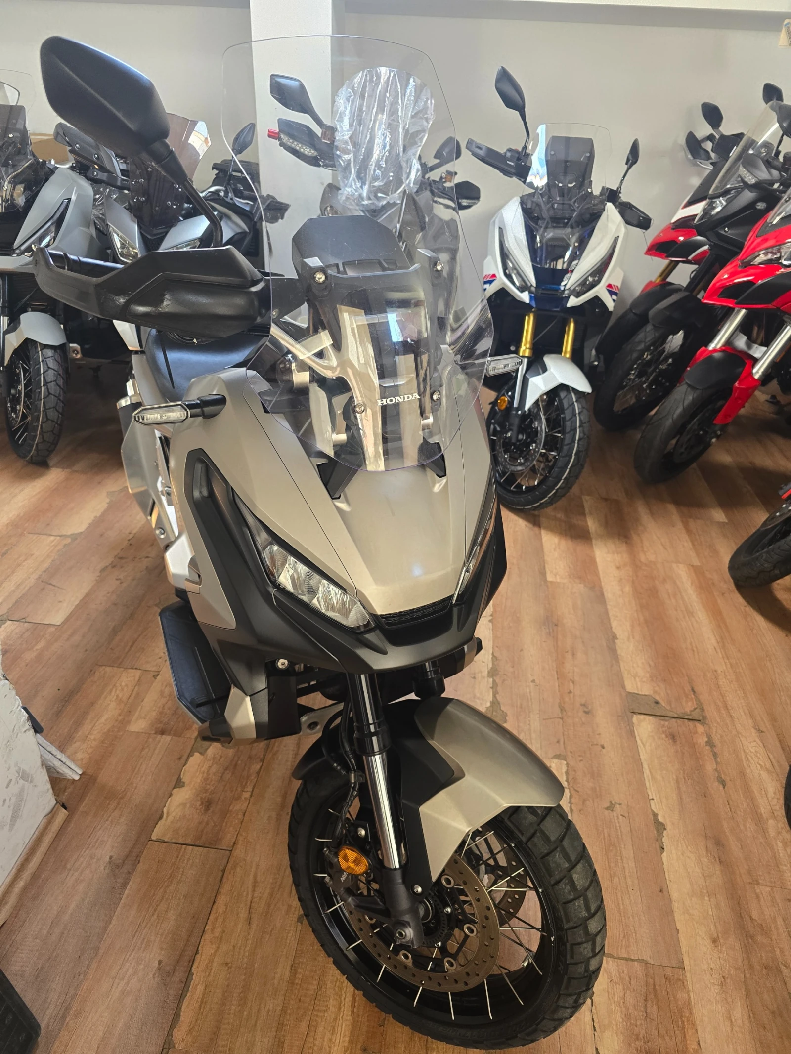 Honda X-ADV 750 TRC ABS 2019, снимка 4 - Мотоциклети и мототехника - 55694256