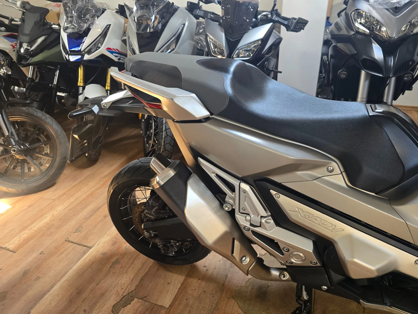 Honda X-ADV 750 TRC ABS 2019, снимка 10 - Мотоциклети и мототехника - 55694256