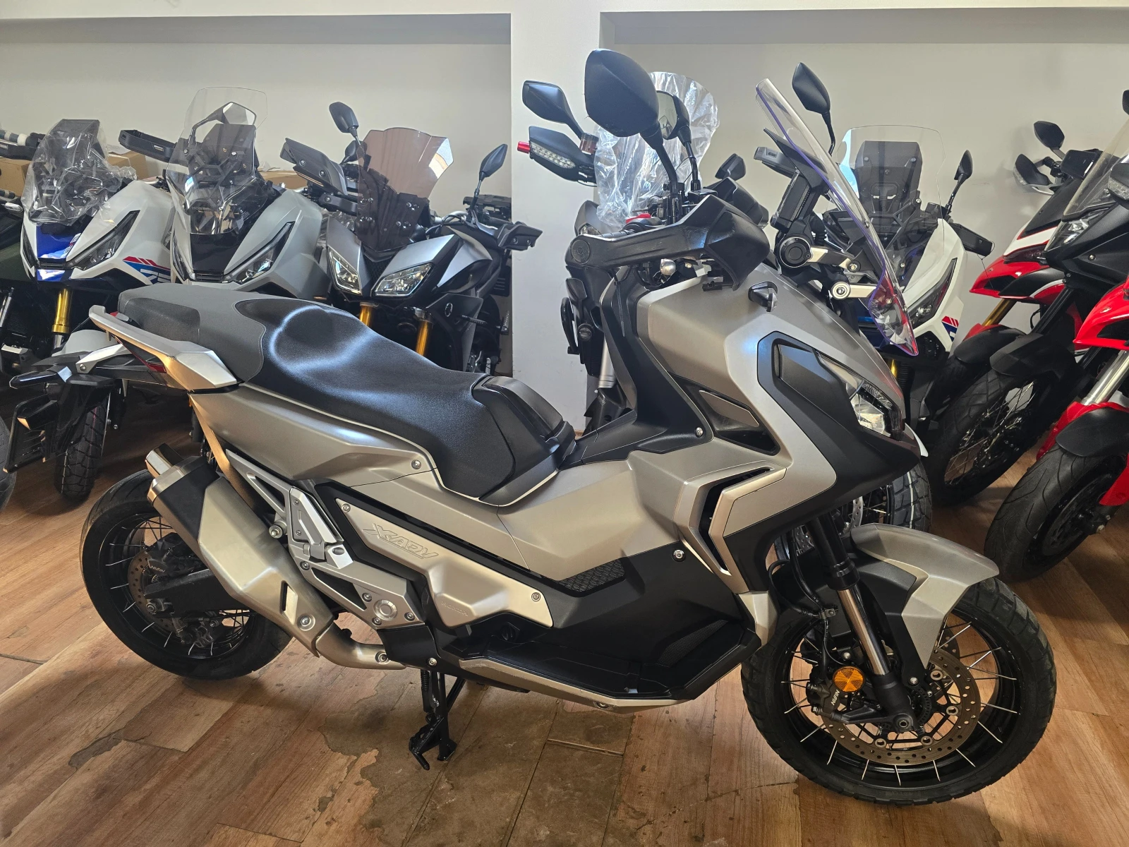 Honda X-ADV 750 TRC ABS 2019, снимка 8 - Мотоциклети и мототехника - 55694256