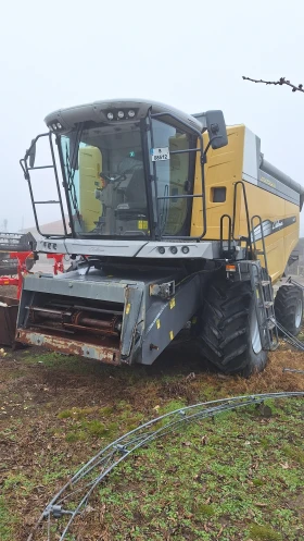 Комбайн Challenger С647 - изображение 1