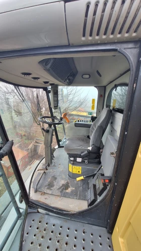 Комбайн Challenger С647, снимка 10