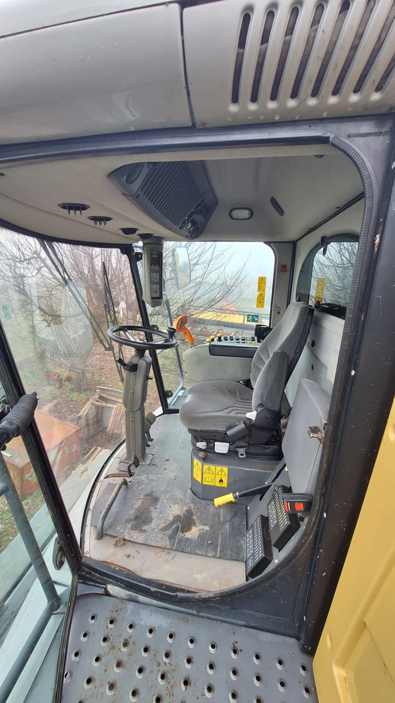 Комбайн Challenger С647, снимка 10 - Селскостопанска техника - 53224022