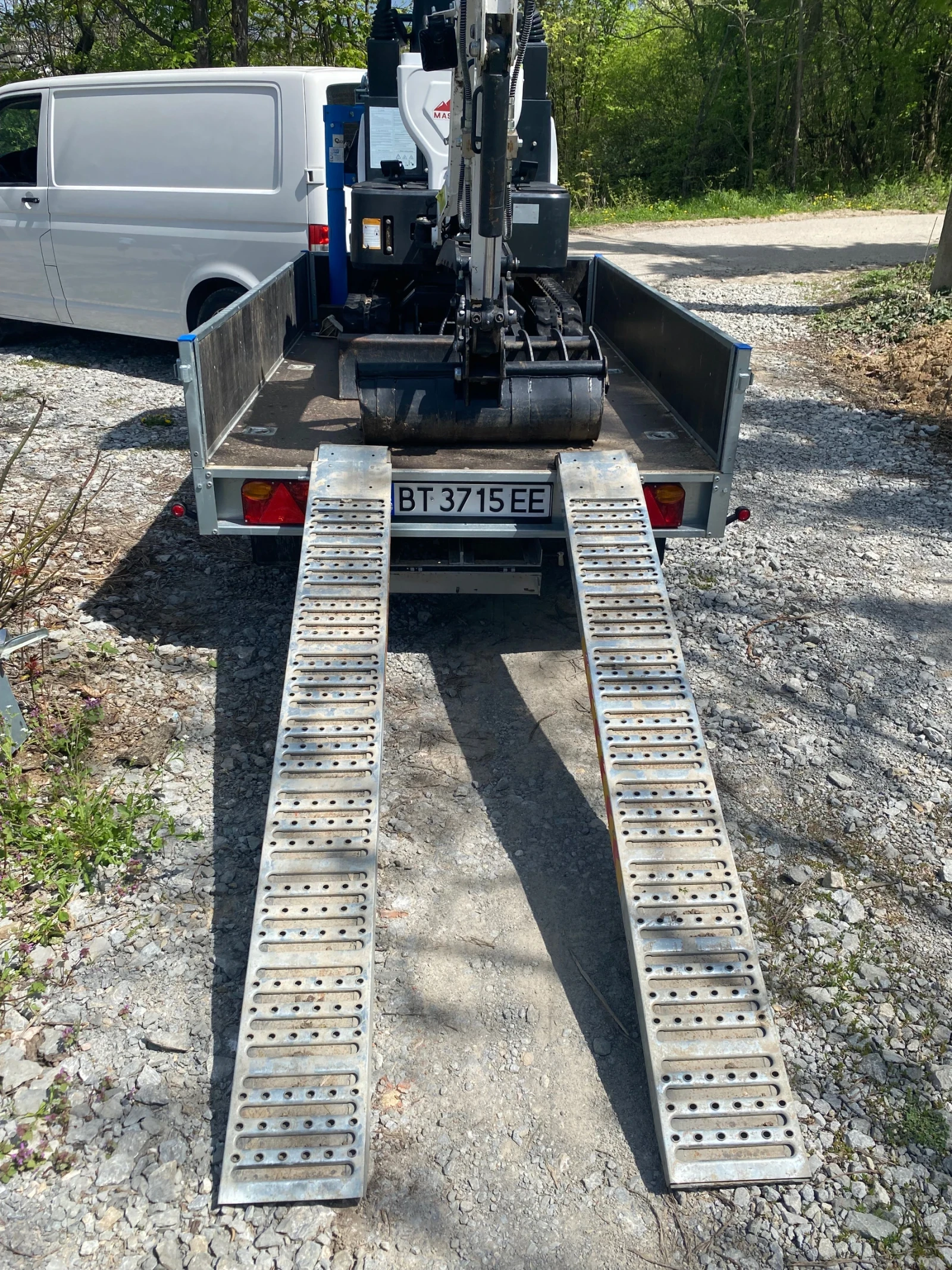 Багер Becker B13 B13 + ремарке, снимка 5 - Индустриална техника - 54217071