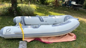 Надуваема лодка Zodiac Cadet Alu 270, снимка 7 - Воден транспорт - 52681631