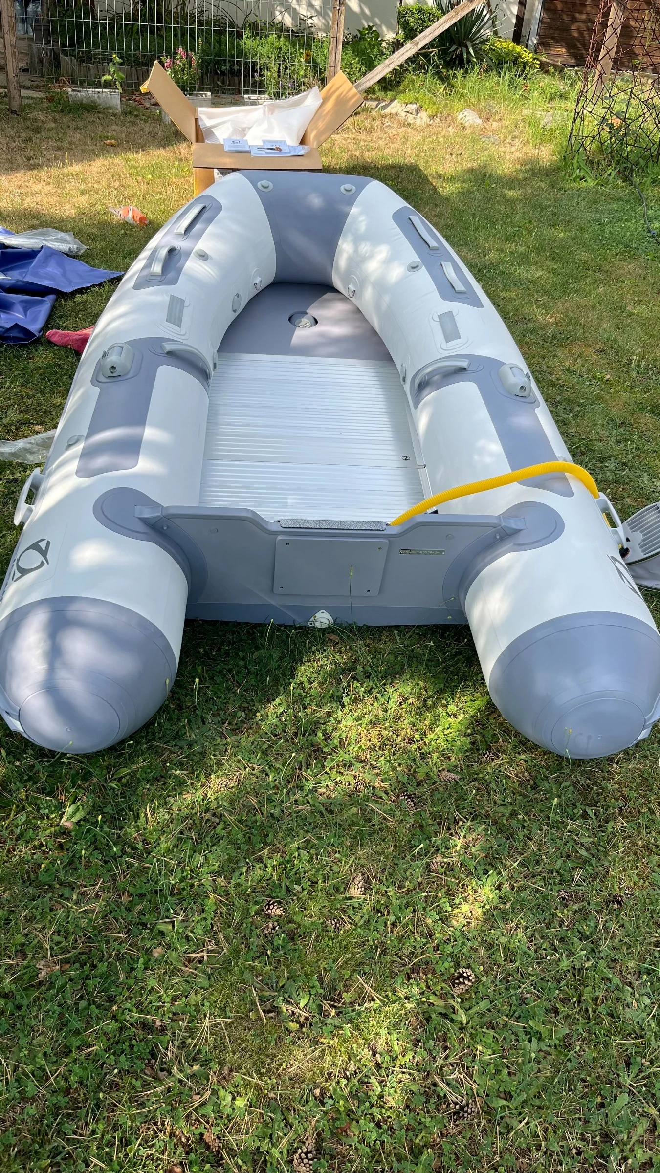 Надуваема лодка Zodiac Cadet Alu 270 - изображение 6