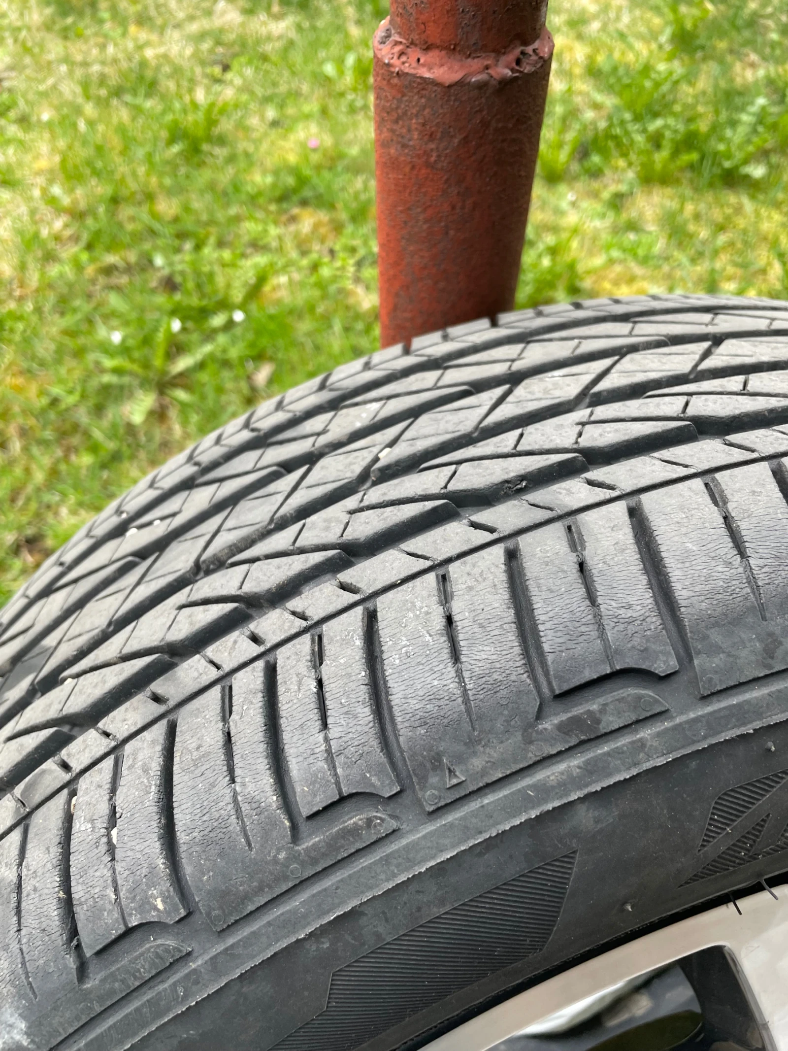 Гуми с джанти Bridgestone 215/60R17, снимка 2 - Гуми и джанти - 54202172
