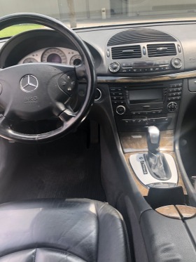 Mercedes-Benz E 500, снимка 5 - Автомобили и джипове - 45879169